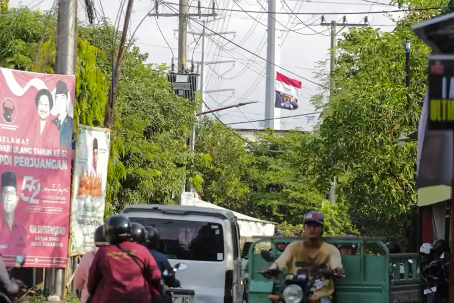 Fenomena Bendera One Piece di Surabaya