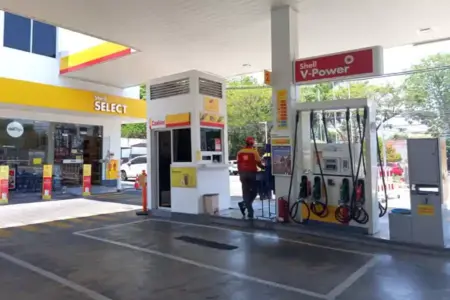 Semangat itu Masih Menyala di SPBU Shell Indonesia SPBU Shell Indonesia